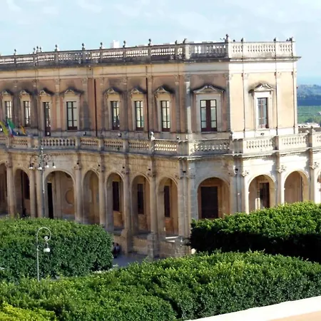 Casa Vacanze Noemi Holiday home Noto